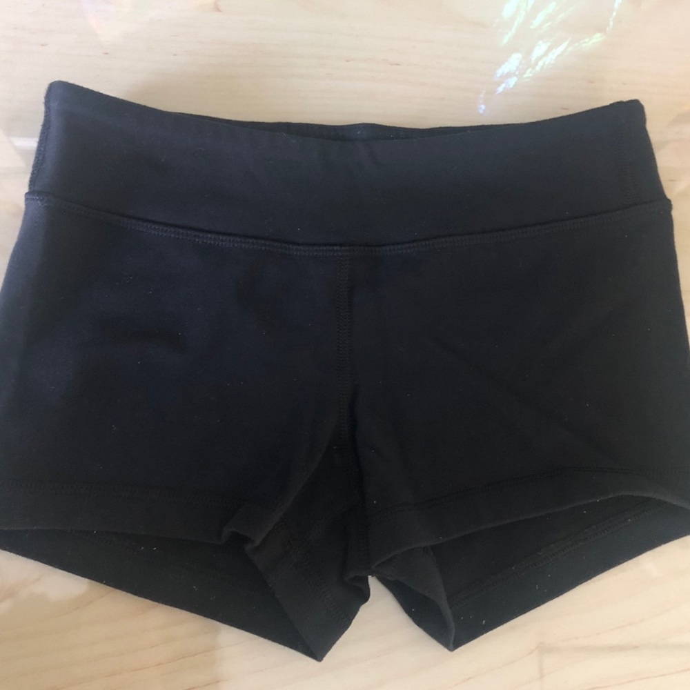 Lululemon Ivivva Size 8 Girls Dance Shorts